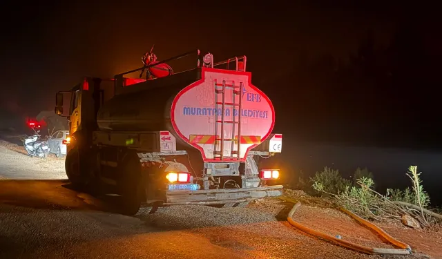 Antalya Muratpaşa'dan Aksu'daki yangınla mücadeleye destek