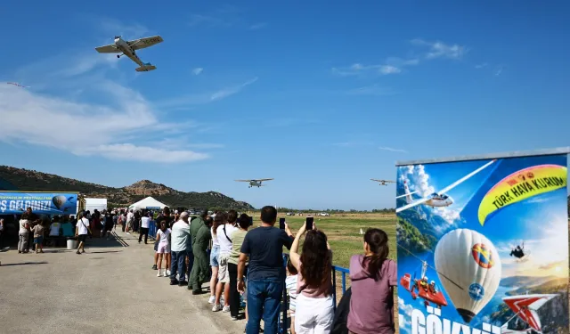 Efes Selçuk'ta THK Havacılık Festivali gökyüzüyle buluşturdu