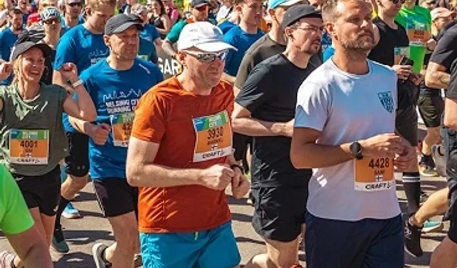 Eker I Run şampiyonları Finlandiya yolcusu