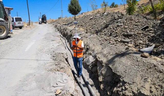 Malatya MASKİ, Hacıyusuflar'da içme suyu altyapısını yeniliyor