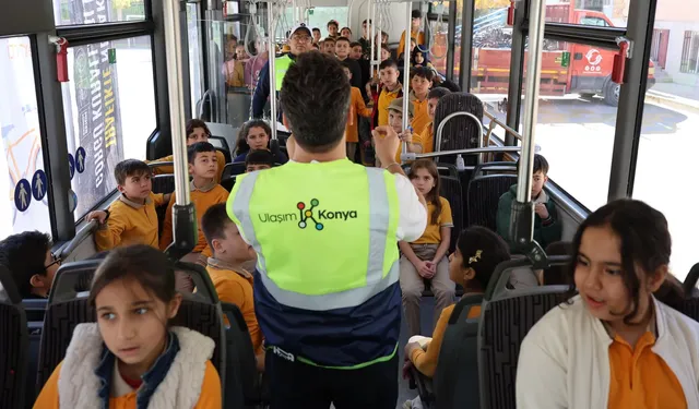 Konya'da 'Nezaket Otobüsü' bilinci artıyor