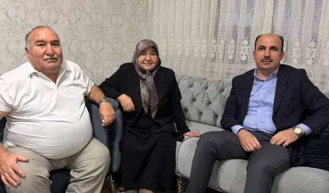 Konya'da 'Vefa Umresi' sonrası Başkan Altay'dan ev ziyareti