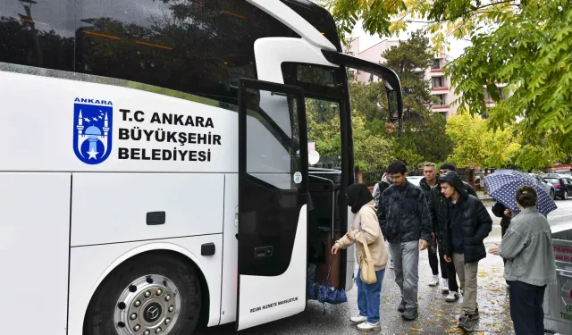 Öğrenciler Başkenti panoramik turla keşfetti