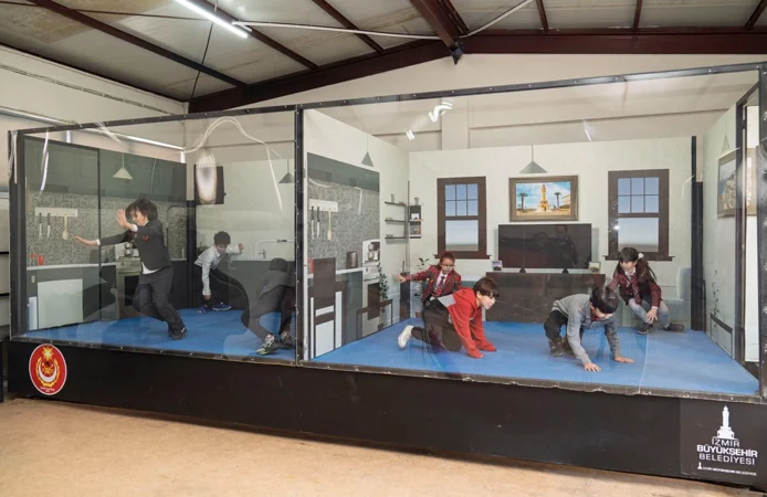 İzmir'de afet bilinci sanal gerçeklikle güçleniyor