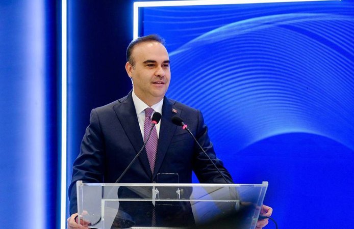 KOBİ'lerimiz için de destek tutarını 20 milyon liradan 30 milyon liraya çıkaracağız.