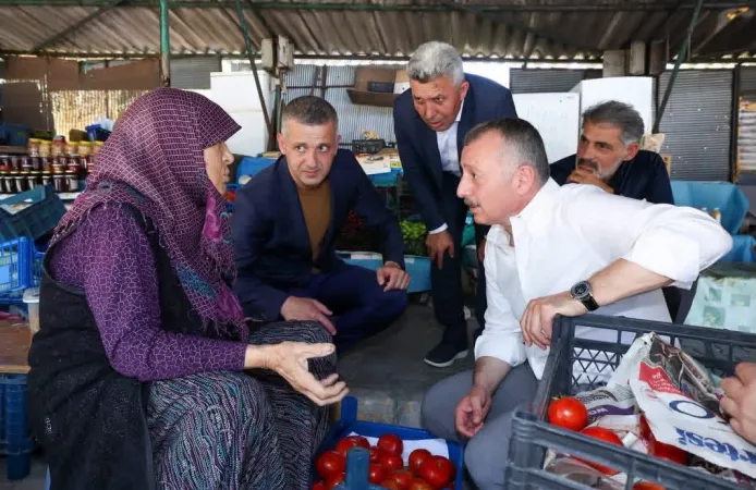 Başkan Büyükakın Kandıra'da vatandaşlarla buluştu