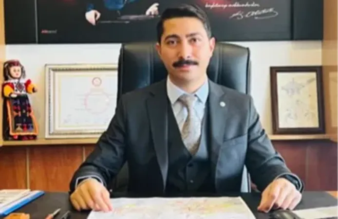 Damal Belediye Başkanı Kemal Çamliyurt görevden uzaklaştırıldı