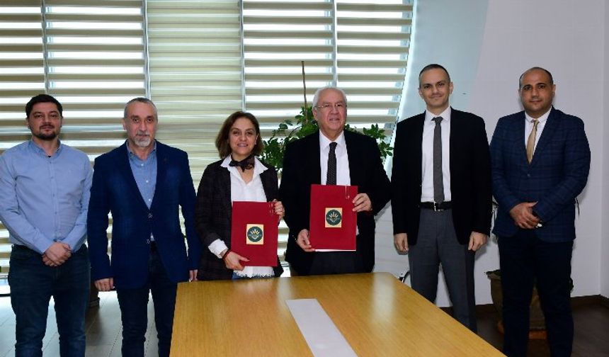 İzmir Karabağlar'da 'asansör' protokolü