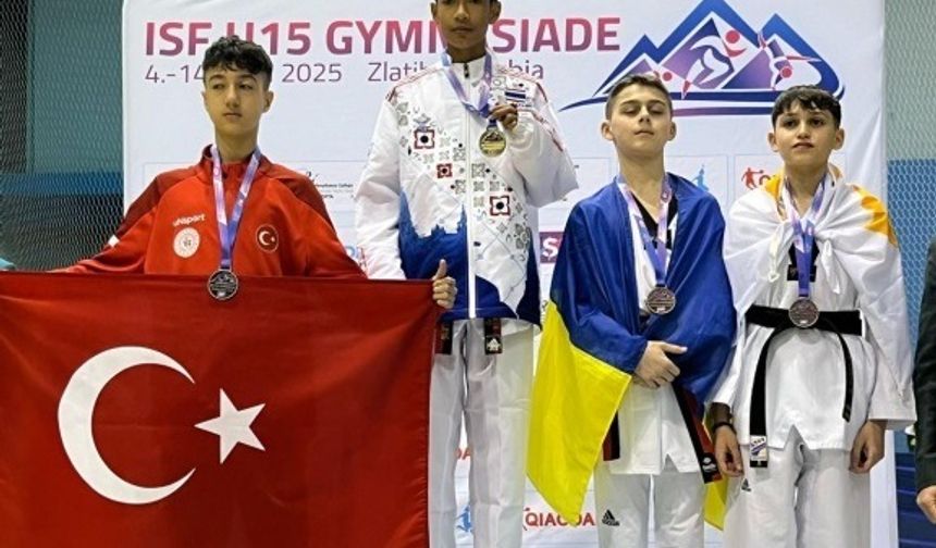 İzmirli Öğrenciden Dünya İkinciliği Gururu!