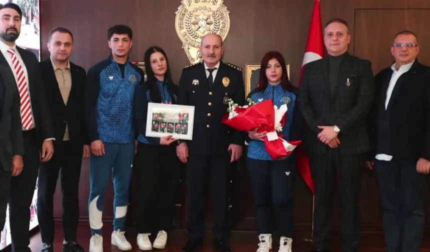 Bursa Emniyet Spor Kulübü sezonu başarıyla kapattı