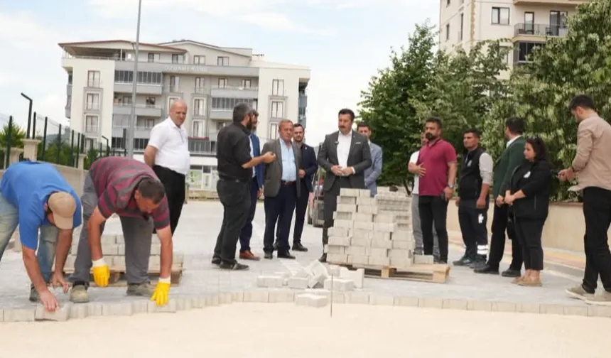 Bursa Yenişehir’de yol çalışmaları hız kesmeden devam ediyor