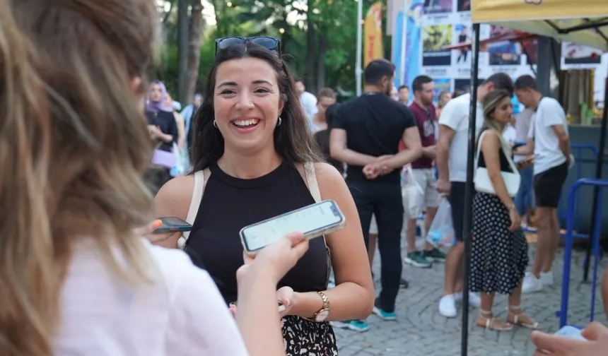 İzmir’den gençlere 19 Mayıs sürprizi... Genç Bilet’25 başvuruları açılıyor