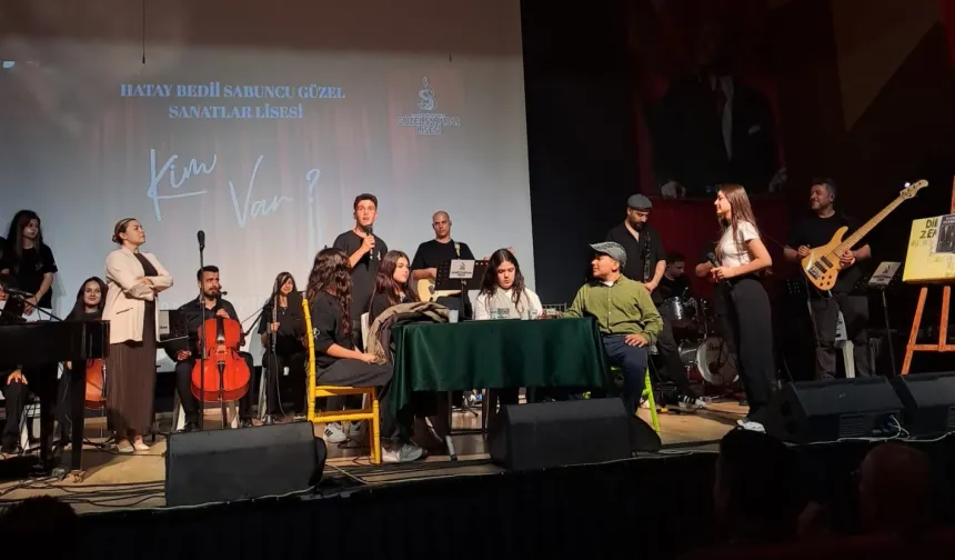 MEB'in 'Kim var'ı liselileri sahneyle buluşturdu