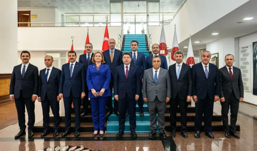 HSK yeni üyeleriyle ilk toplantısını yaptı