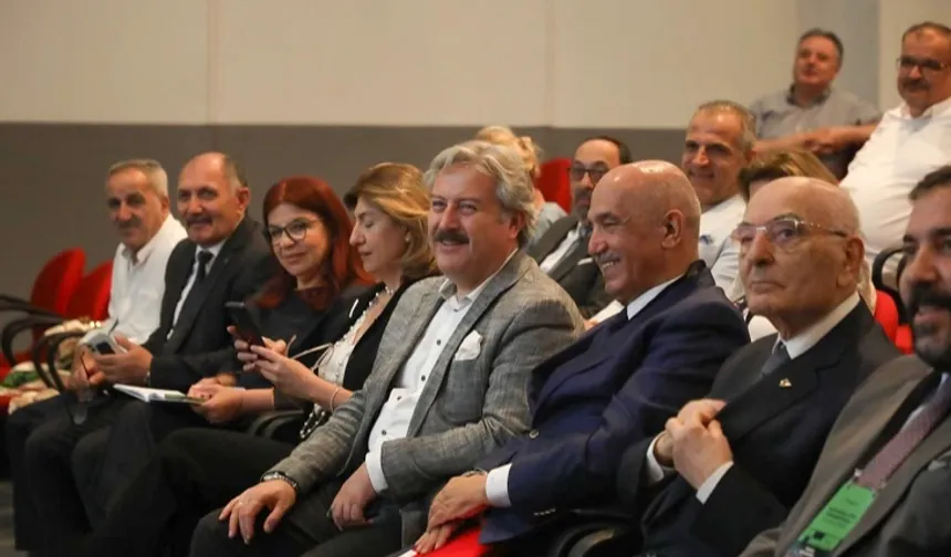 Mustafa Palancıoğlu SÜRKAD konferansında