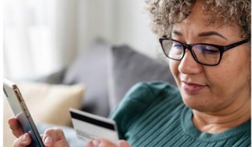 Bankacılık uygulamaları, kullanıcı bağlılığında ilk sırada.