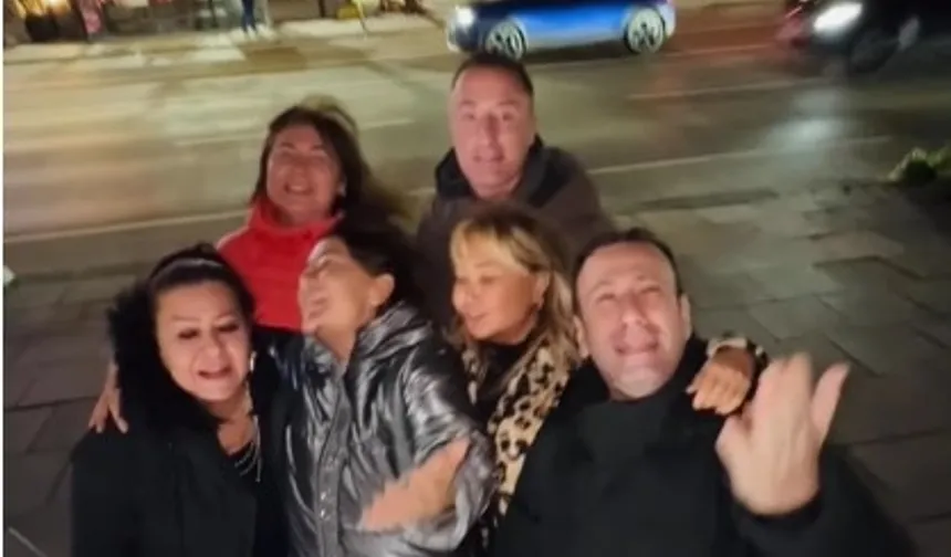 Ünlüler Özgür Aras'ın yemeğinde buluştu