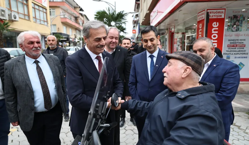 Başkan Alemdar Sakarya Pamukova'da hemşehrileriyle buluştu