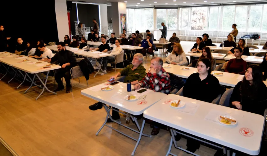 İzmir Bornova'da zeytinyağı kültürü geleceğe taşınıyor