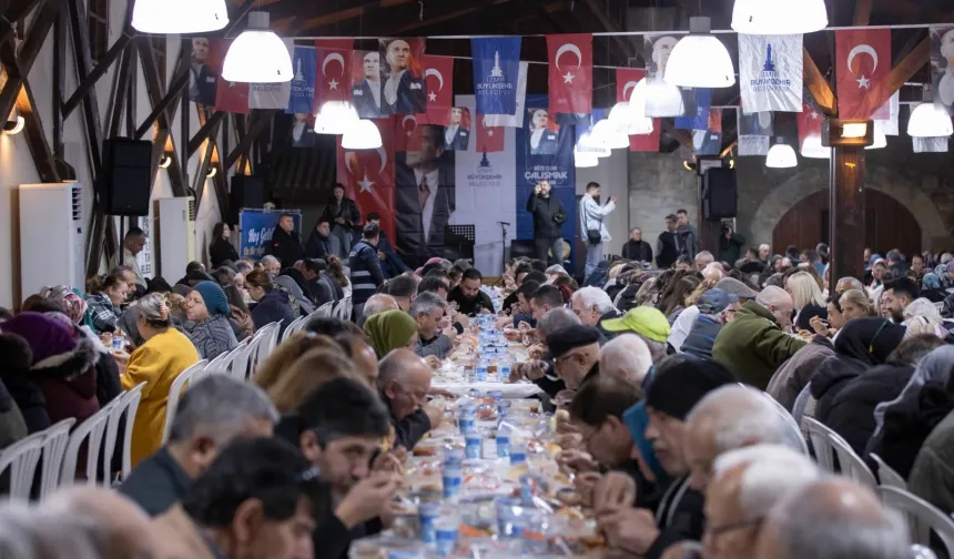 İzmir Büyükşehir Tire'de sofra kurdu