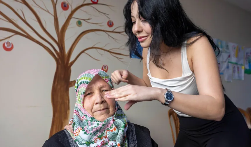 İzmir'de hem saçlar, hem kadınlar güçleniyor