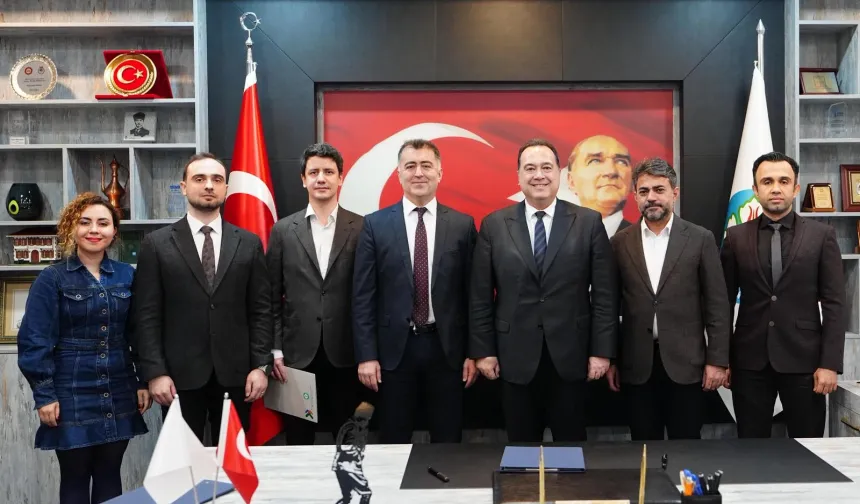 Manisa'nın geleceğine iki vizyon imza