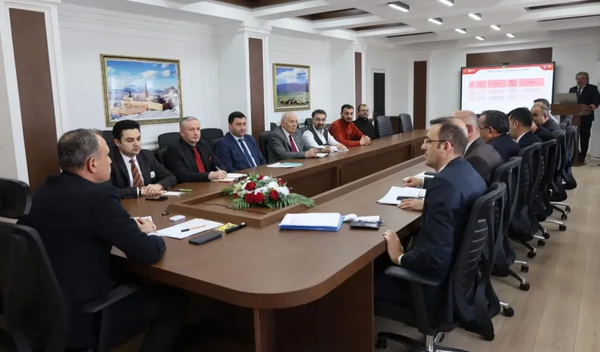 Ağrı Valliliği'nde eğitim yatırımlarına yakın mercek