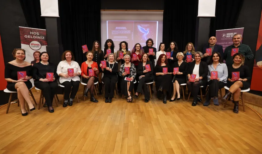 Bakırköy'de kadınların kaleminden 'onsekizİNCİ' okurlarla buluştu