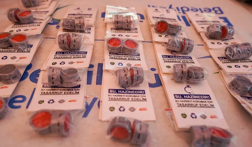 İstanbul Beylikdüzü'nde su krizine dikkat çekildi