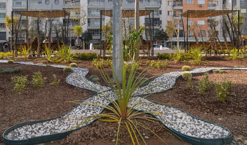 İzmir'de atıl alanlar parka dönüşüyor