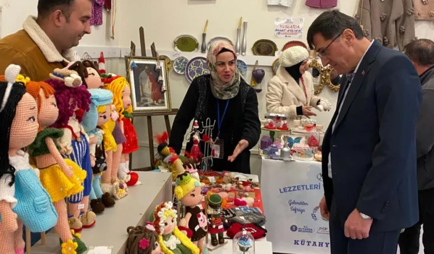 Kütahya'da yöresel stantlara Başkan Kahveci'den ziyaret