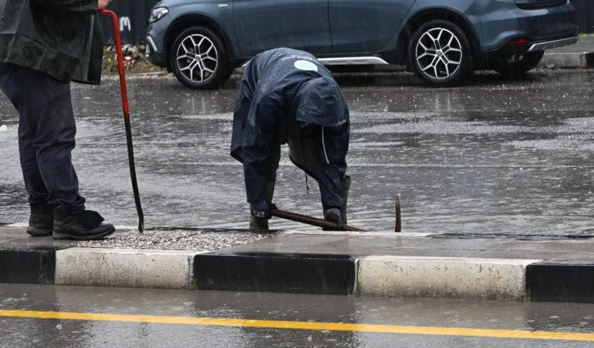 Manisa sağanak yağışa karşı seferber