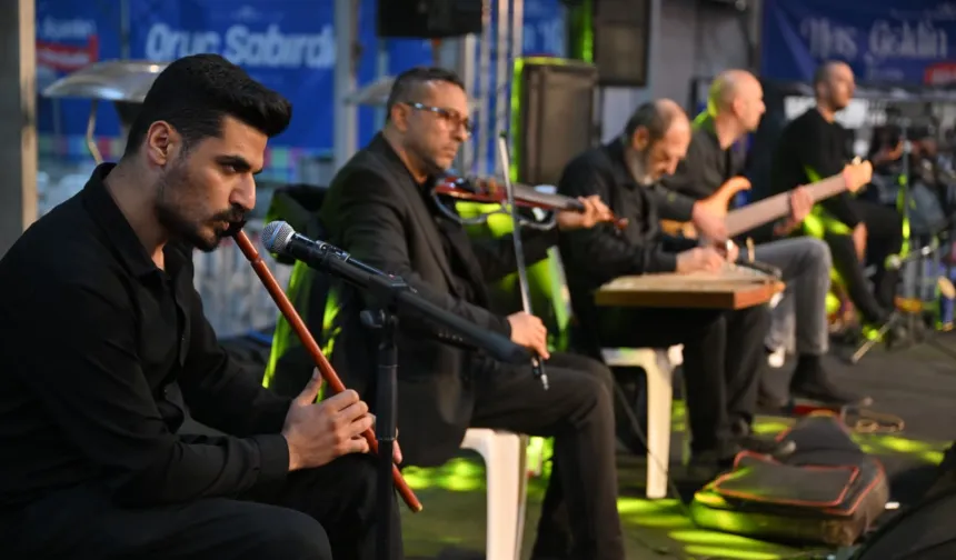 Manisa'da Ramazan'ın maneviyatı tasavvuf müziğiyle yaşandı