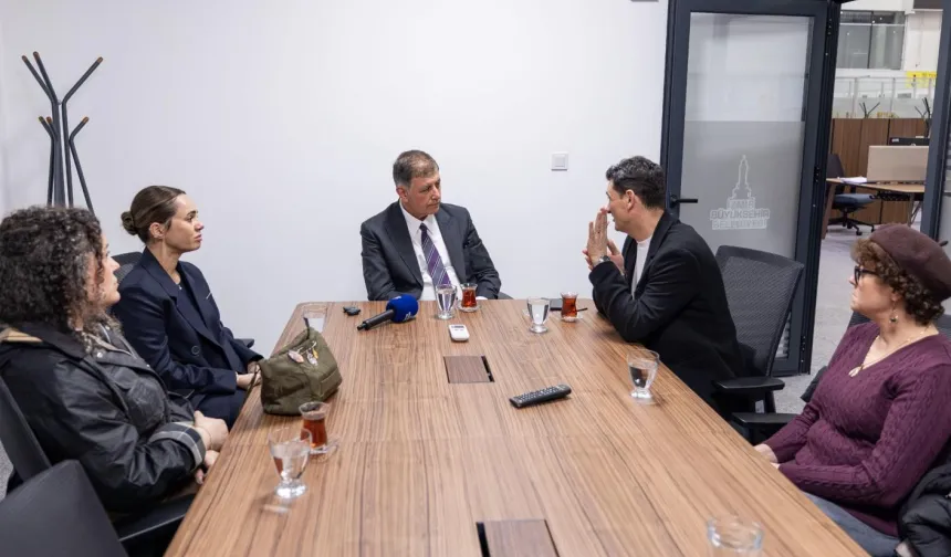 Minguzzi ailesinden Başkan Tugay'a ziyaret