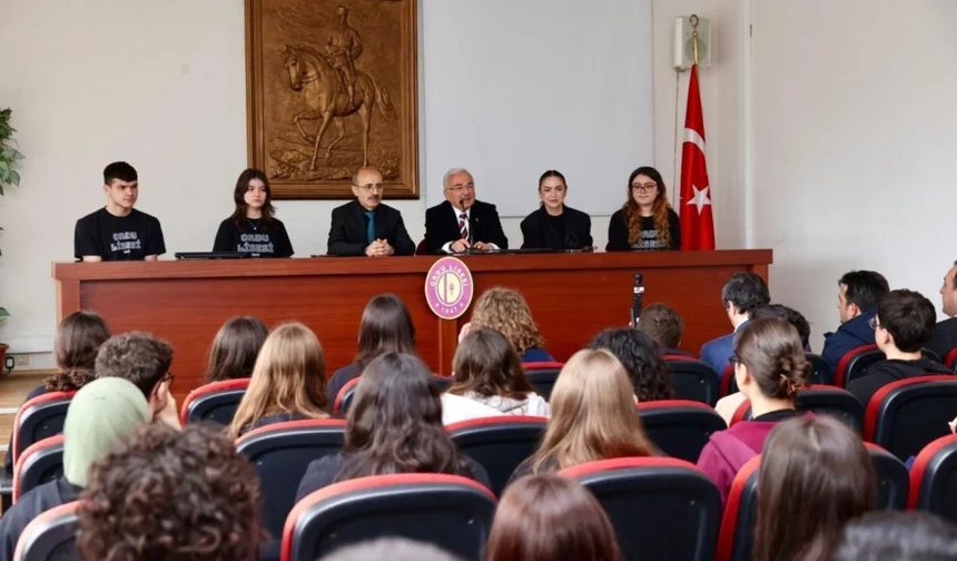 Başkan Güler, Ordu Lisesi'nde gençlerle buluştu