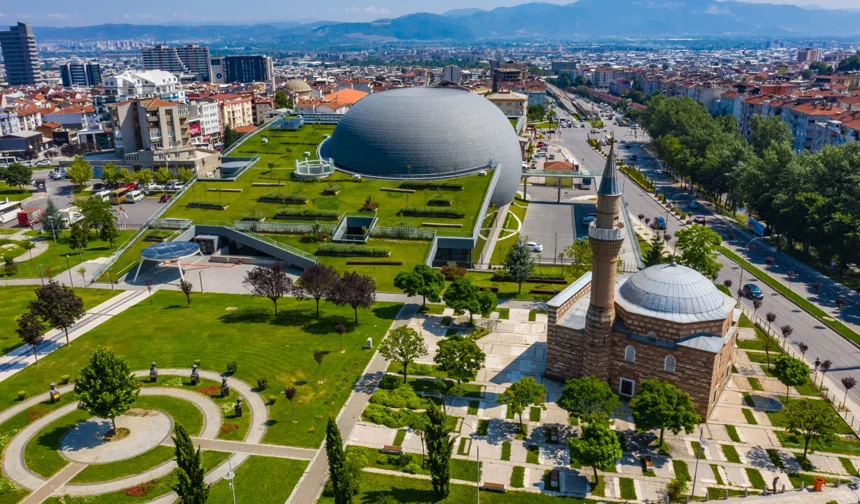 Bursa Osmangazi'de tarihi müzede günlük ziyaretçi sayısı 9 bini aştı