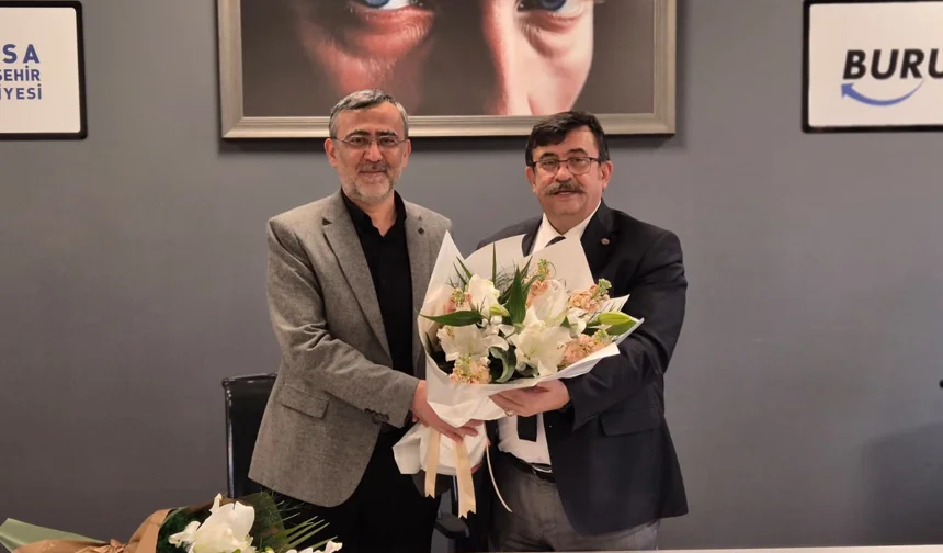 BURULAŞ'ta Fahrettin Beşli görevi devretti