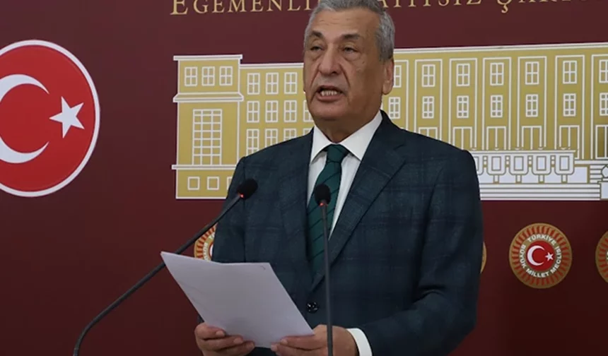 CHP'li Öztürkmen: Sadece güvenlikle çözülebilecek sorun değil