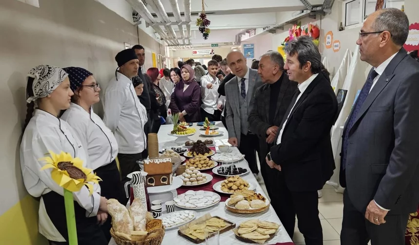 Edirne'de geleceğin turizmcileri sahne aldı