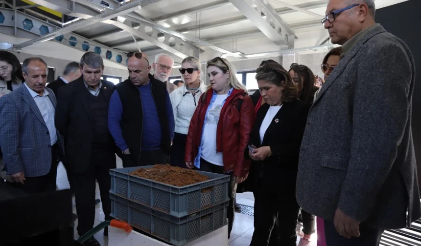 Eskişehir'de muhtarlar örnek projeleri inceledi