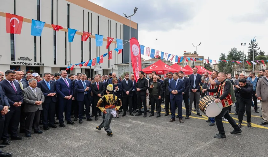 Gaziantep 'Şehrim Okulum' projesiyle Türkiye'de pilot il oldu