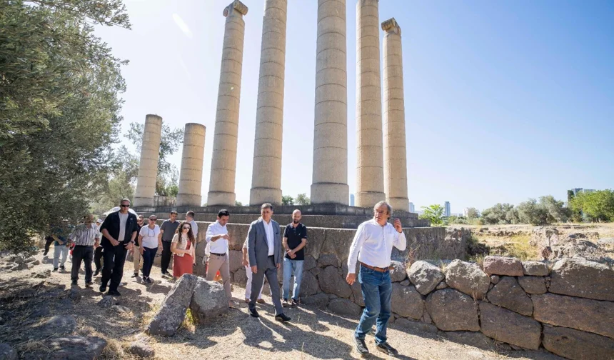 İzmir turizmde iddiasını büyütüyor