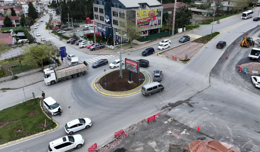 Kocaeli Büyükşehir'den Darıca trafiğini rahatlatacak adım