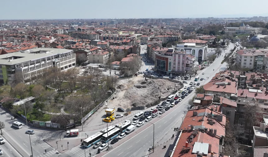 Konya Beşyol Kavşağı'nda 8 binada yıkım tamamlandı
