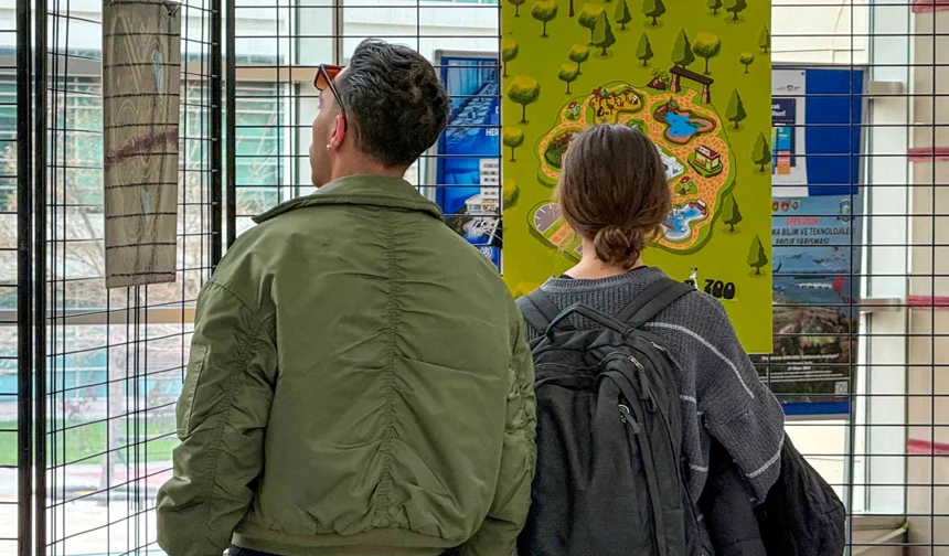 Konya Karatay'da hayvanat bahçesi temalı projeler sergilendi