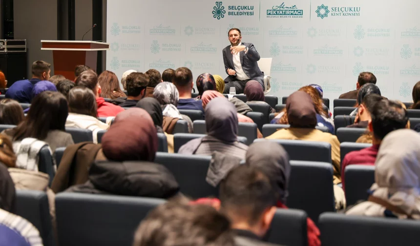 Konya Selçuklu'da Balkan Gençlik Akademisi başladı