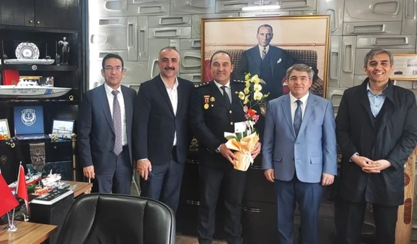 Mudanya'da eğitimcilerden 'emniyet'e nezaket