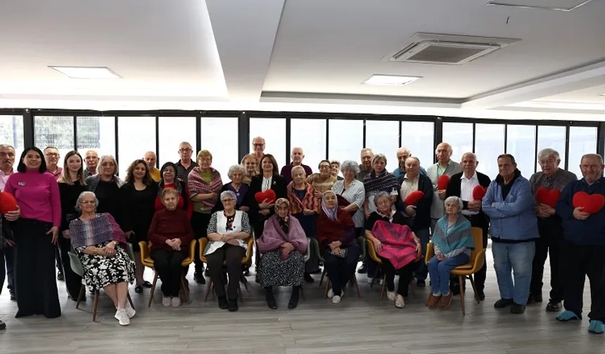 Nilüferli kadınlardan huzurevine gönül köprüsü