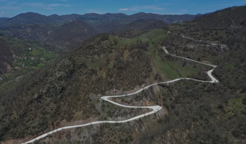 Ordu Akkuş'ta 7 mahalle betonyol konforuna kavuştu