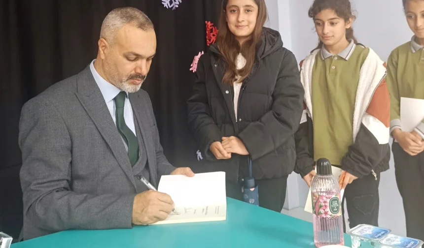 Veysel Karani'de öğrencilere 'başarıda arkadaş seçimi' anlatıldı